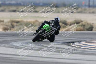 media/Jan-15-2026-Racers Edge (Thu) [[dfebeb70ab]]/3-B Group/Session 4 (Turn 5)/